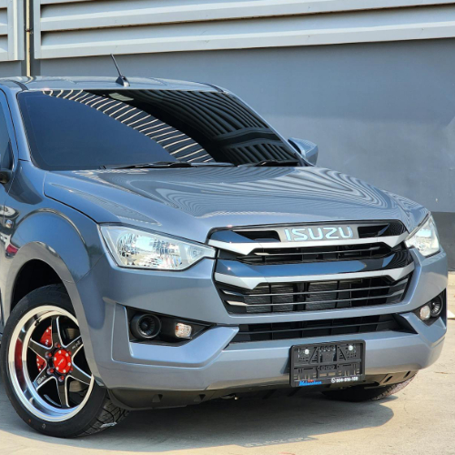 Isuzu
